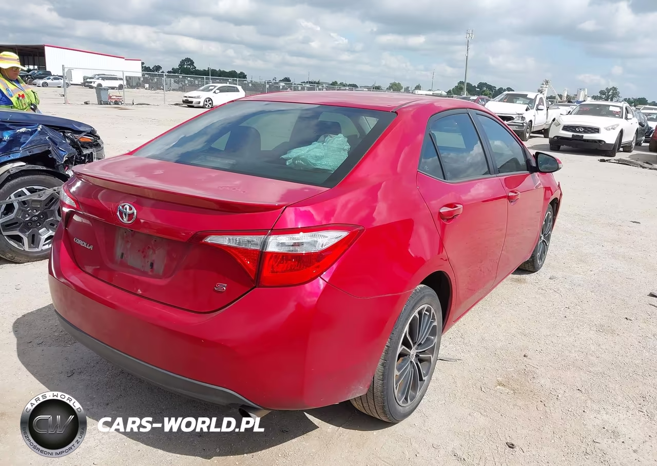 2015 Toyota Corolla S Plus VIN:2T1BURHE0FC359929 - 4