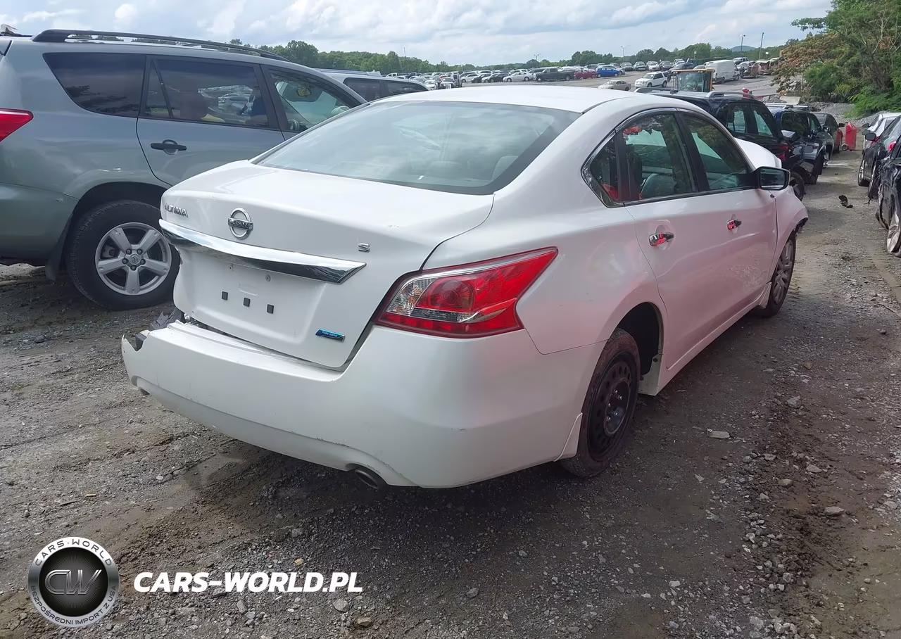 2013 Nissan Altima 2.5 S VIN:1N4AL3AP6DN532036 - 4