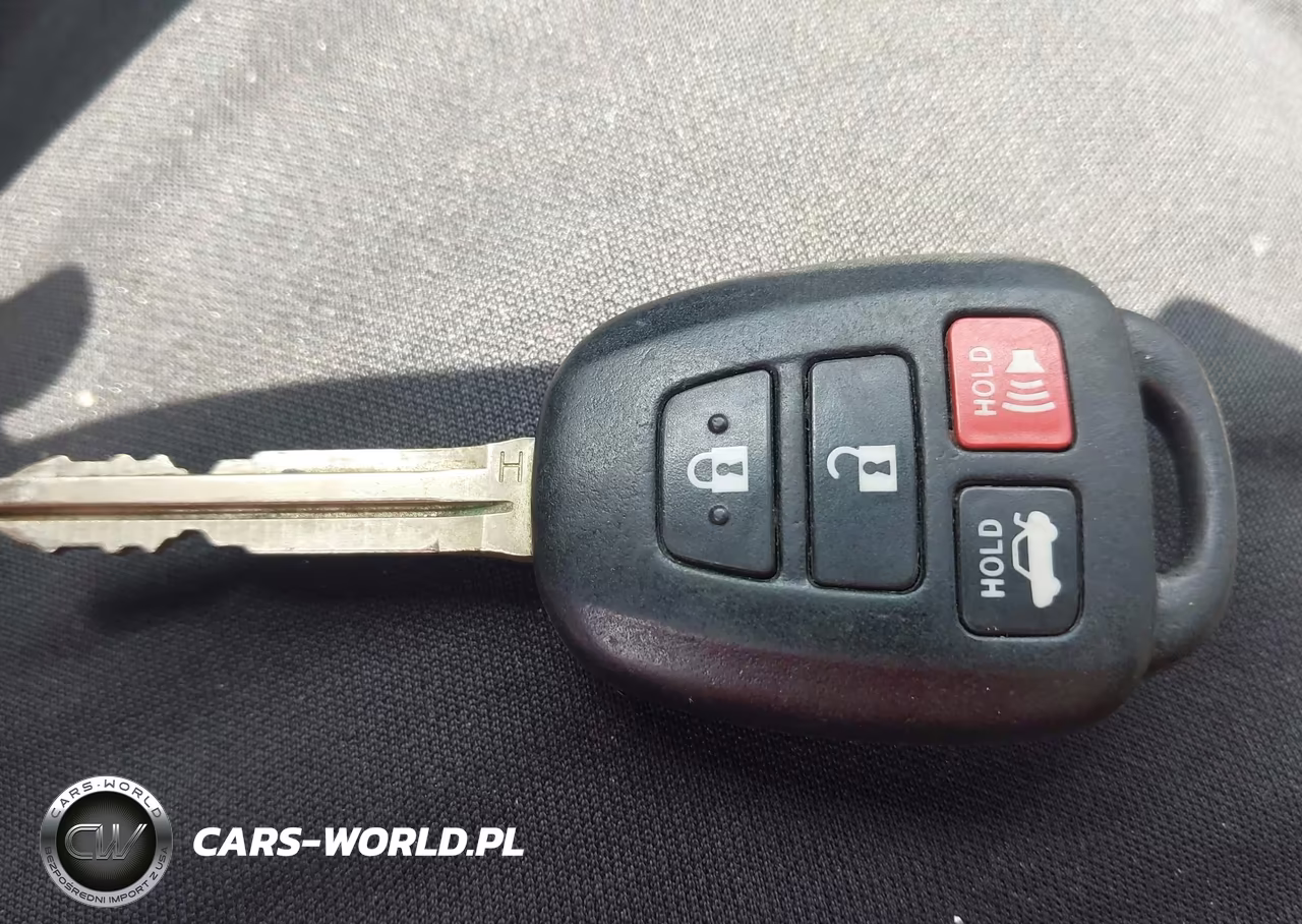2017 Toyota Corolla Le VIN:2T1BURHE8HC800712 - 11