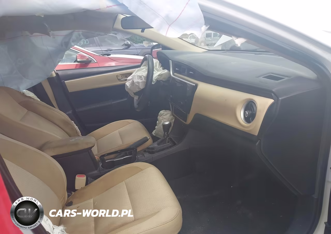2017 Toyota Corolla Le VIN:2T1BURHE8HC800712 - 5