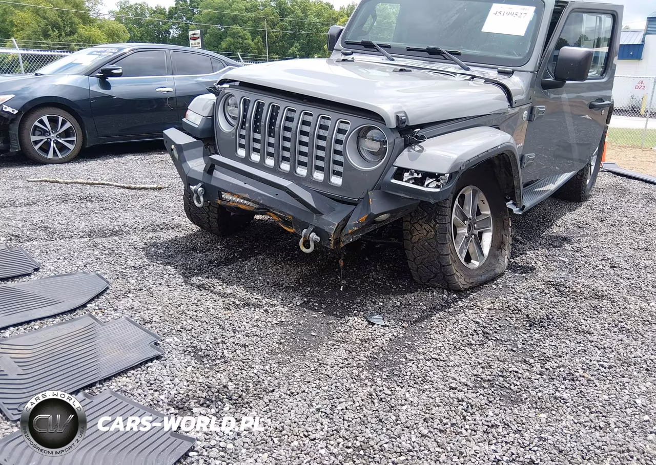 2019 Jeep Wrangler Unlimited Sahara 4X4 VIN:1C4HJXEN3KW592894 - 6