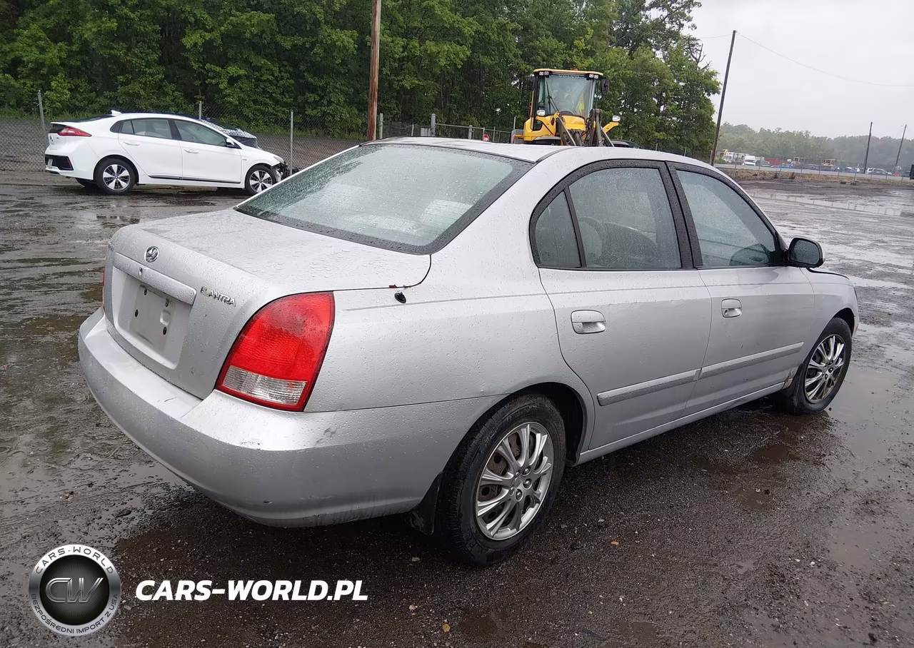2002 Hyundai Elantra Gls VIN:KMHDN45D92U380081 - 4