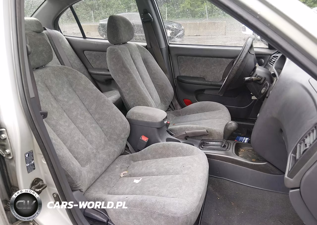 2002 Hyundai Elantra Gls VIN:KMHDN45D92U380081 - 5