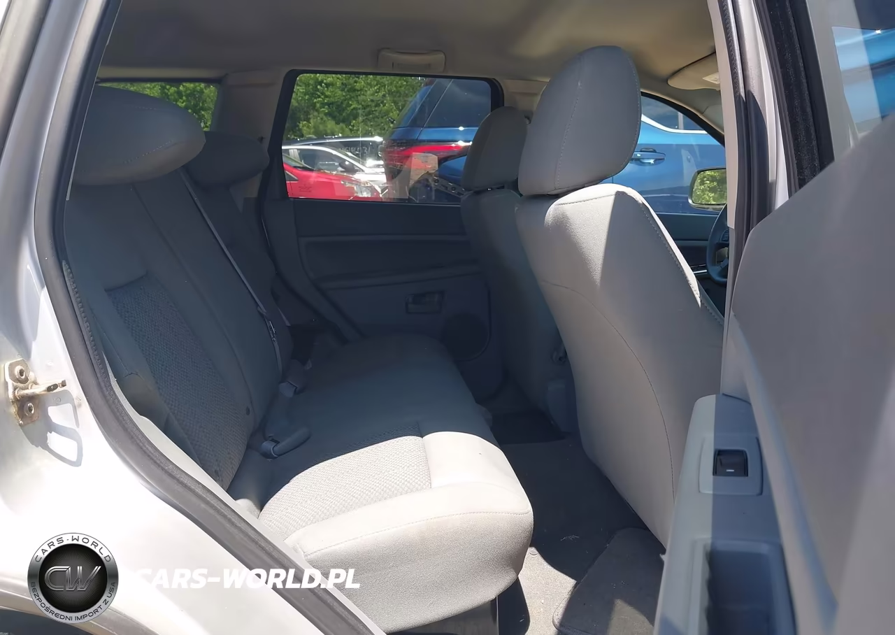 2006 Jeep Grand Cherokee Laredo VIN:1J4GR48K16C152467 - 8