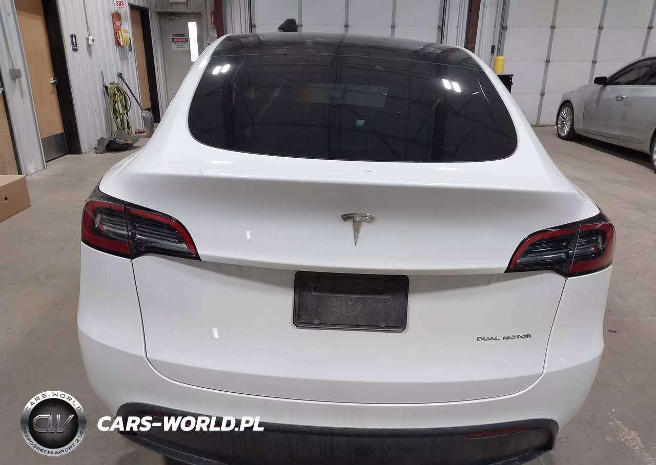 2023 Tesla Model Y Awd-Long Range Dual Motor All-Wheel Drive VIN:7SAYGDEE6PF675621 - 15