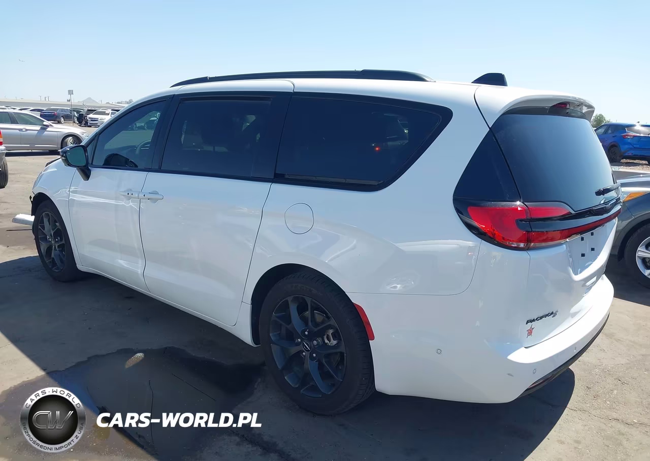 2024 Chrysler Pacifica Limited VIN:2C4RC1GG6RR144971 - 3