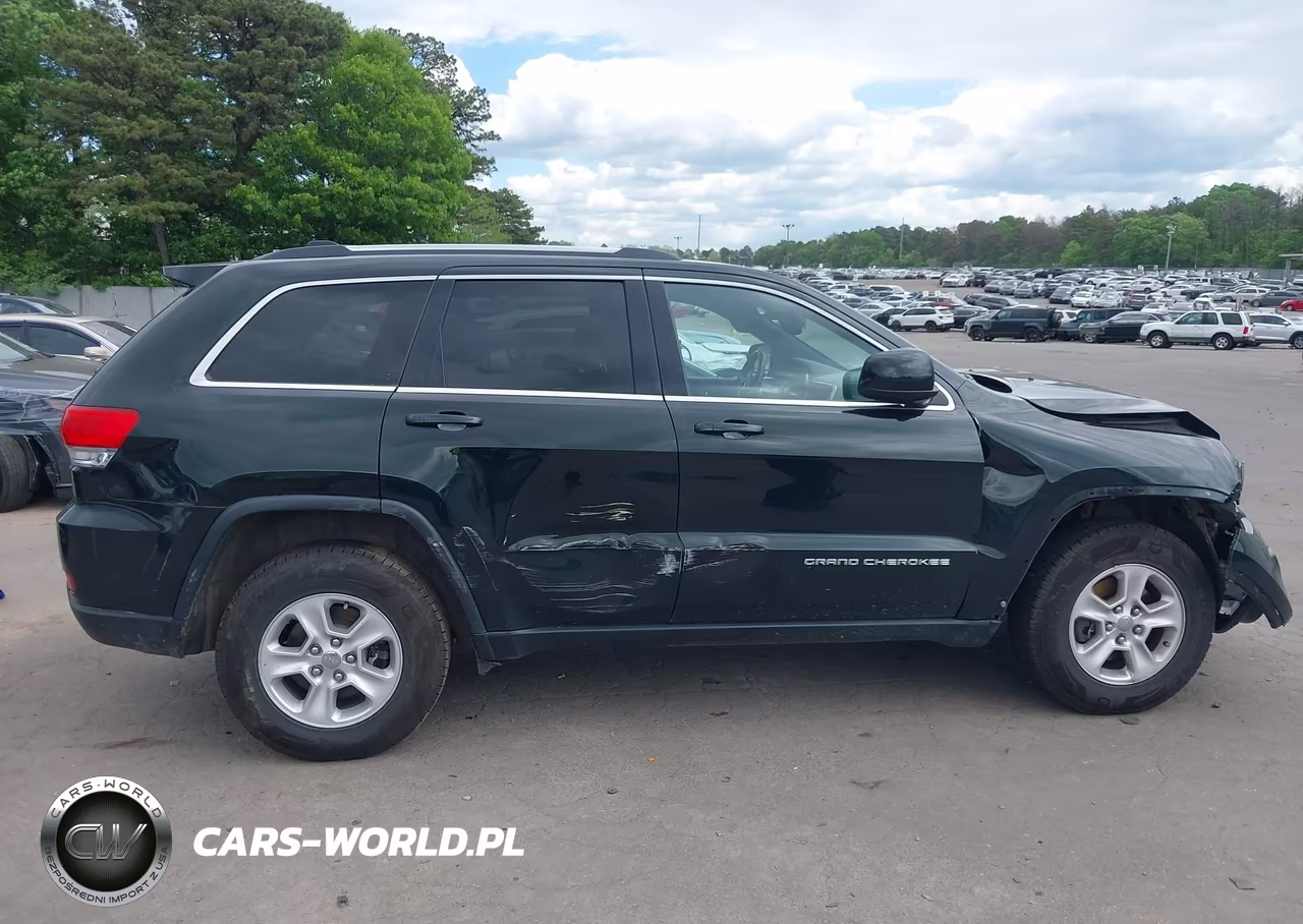 2014 Jeep Grand Cherokee Laredo VIN:1C4RJFAG8EC128317 - 13