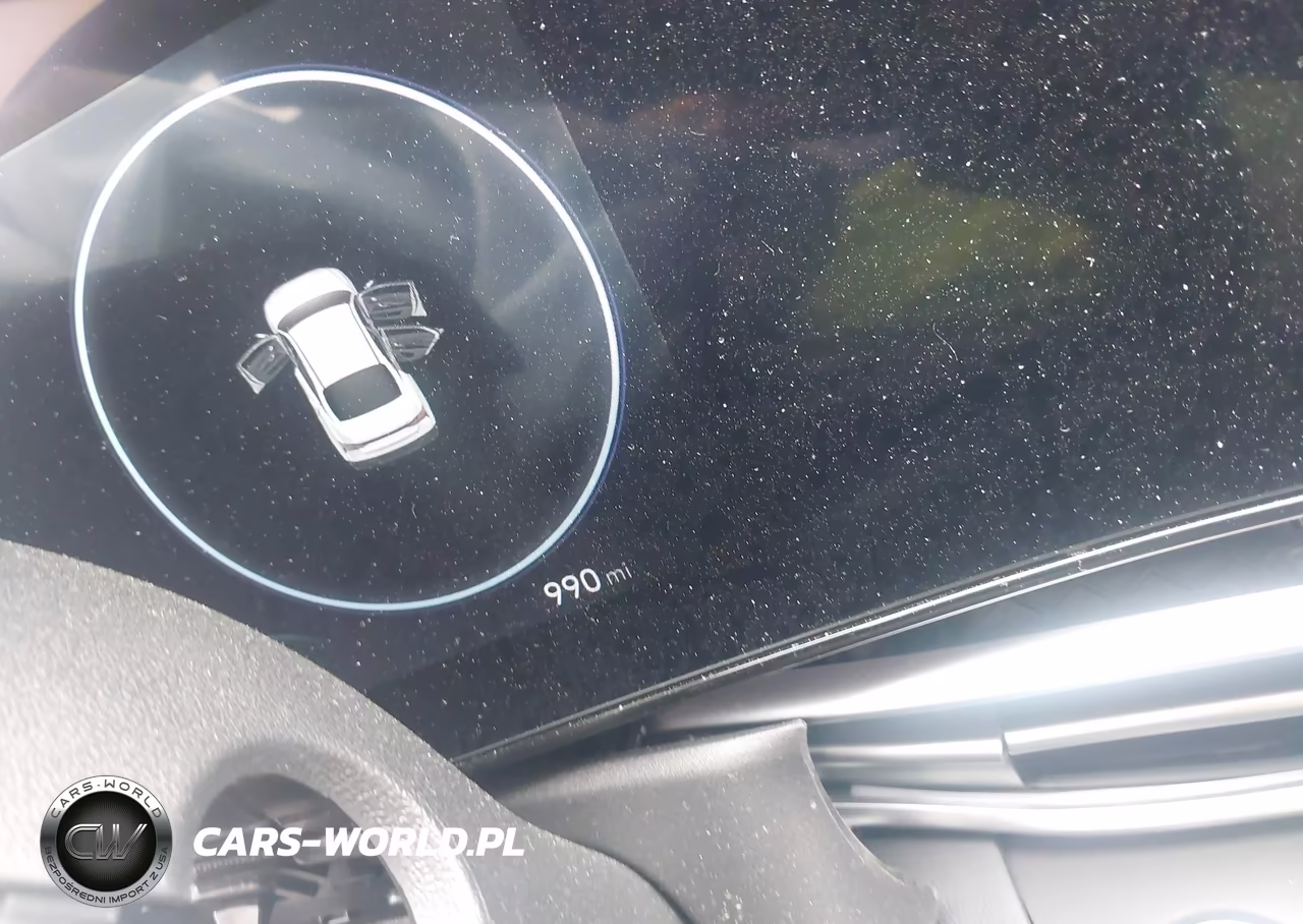 2026 Hyundai Elantra Limited VIN:KMHLP4DG2TU161157 - 16