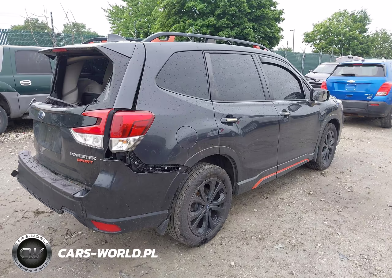 2019 Subaru Forester Sport VIN:JF2SKAPC3KH485877 - 4