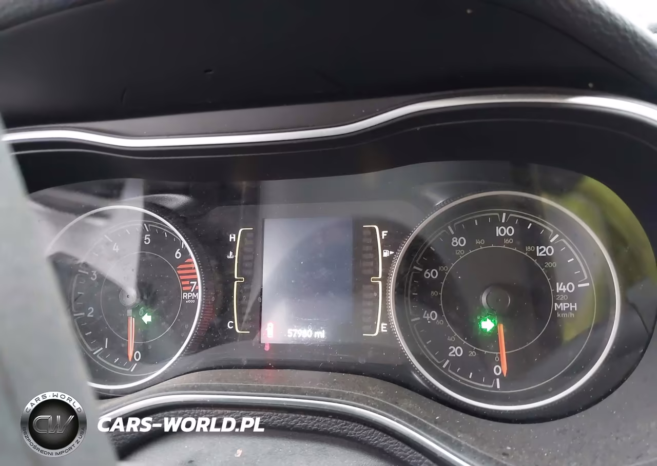 2020 Jeep Cherokee Latitude Fwd VIN:1C4PJLCB5LD511047 - 7