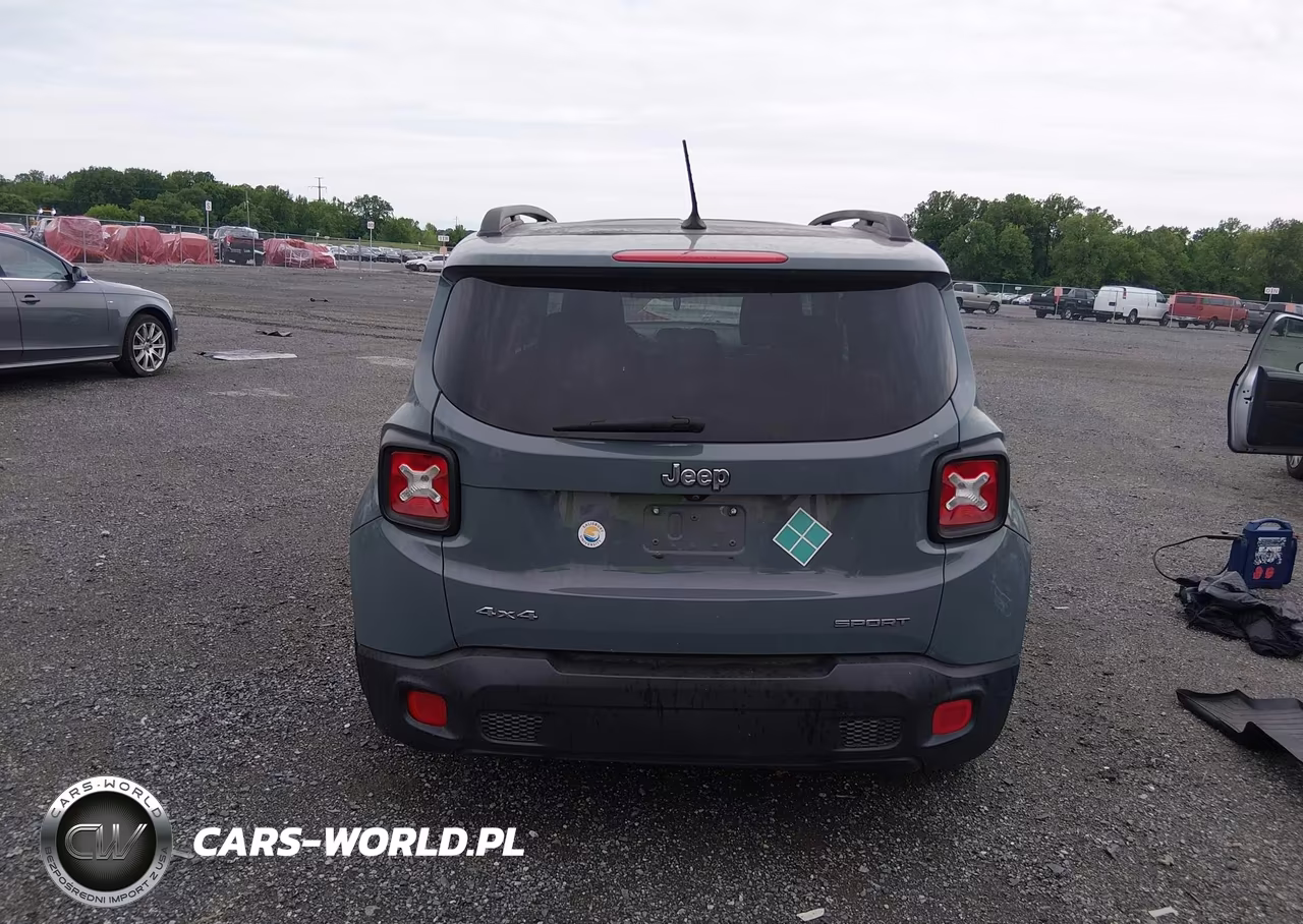 2017 Jeep Renegade Sport 4X4 VIN:ZACCJBAB1HPE52938 - 16