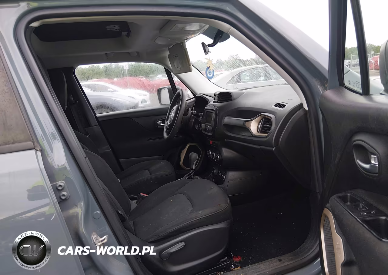 2017 Jeep Renegade Sport 4X4 VIN:ZACCJBAB1HPE52938 - 5