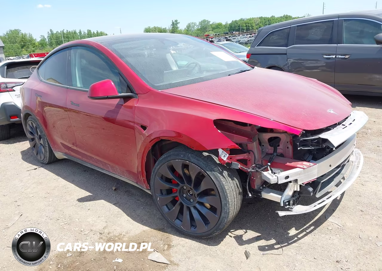 2024 Tesla Model Y Performance Dual Motor All-Wheel Drive – zdjęcie 1 z 20