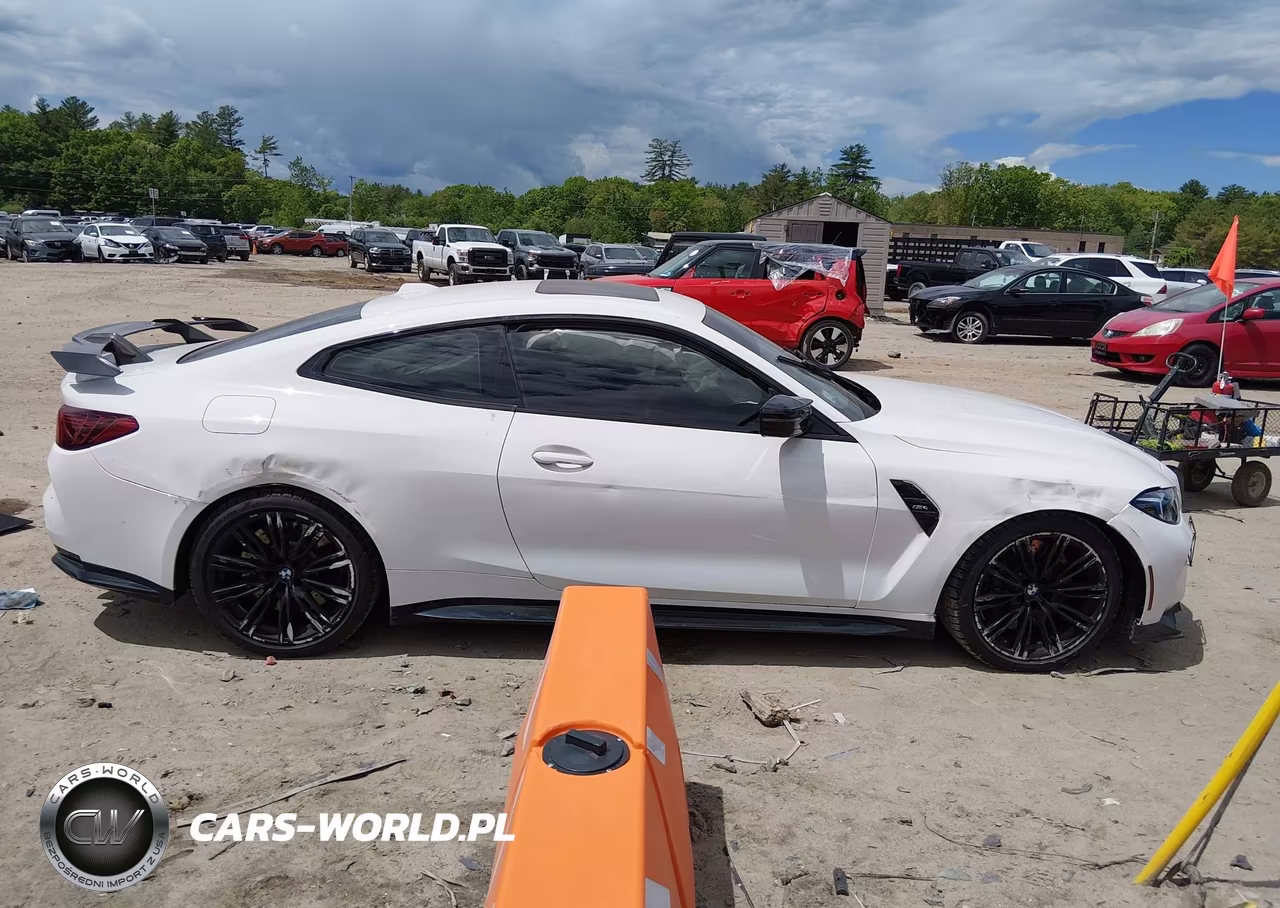 2025 BMW M4 VIN:WBS13HK05SCT81295 - 13