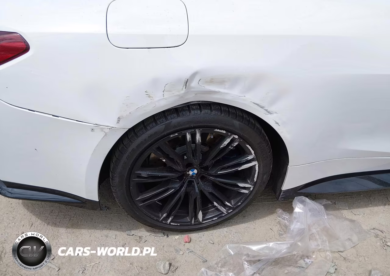 2025 BMW M4 VIN:WBS13HK05SCT81295 - 17
