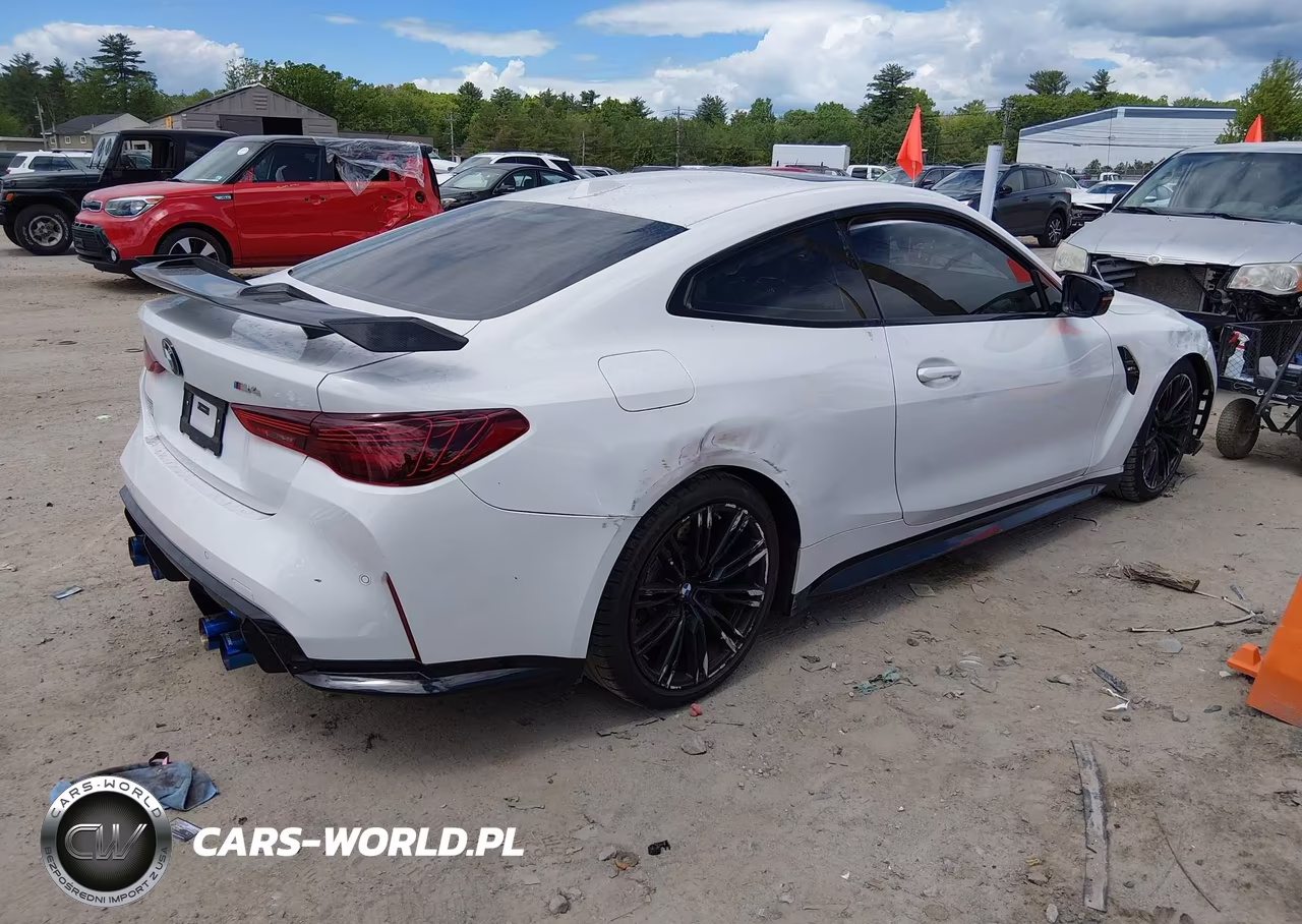 2025 BMW M4 VIN:WBS13HK05SCT81295 - 4