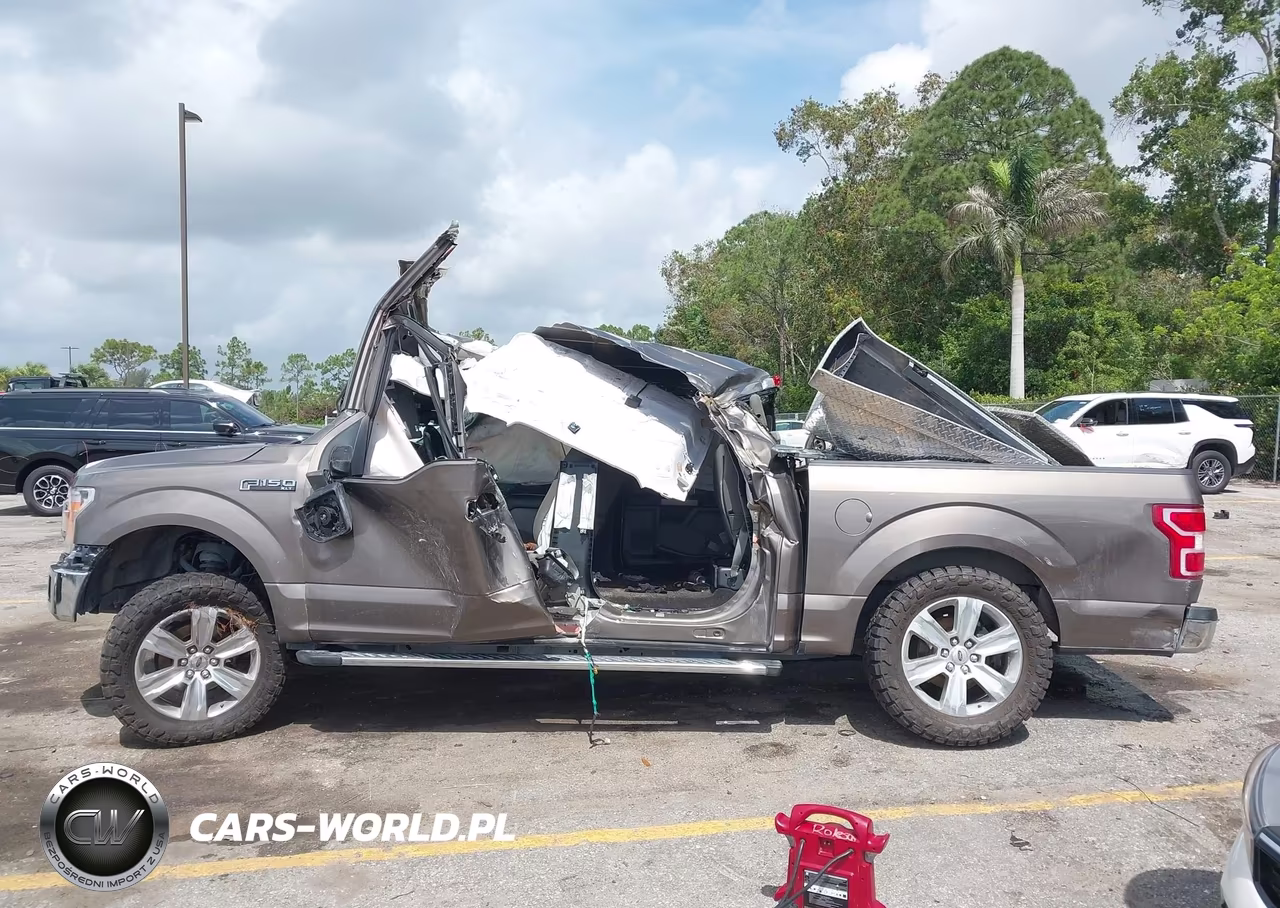 2019 Ford F-150 Xlt VIN:1FTEW1CP0KFB33683 - 13