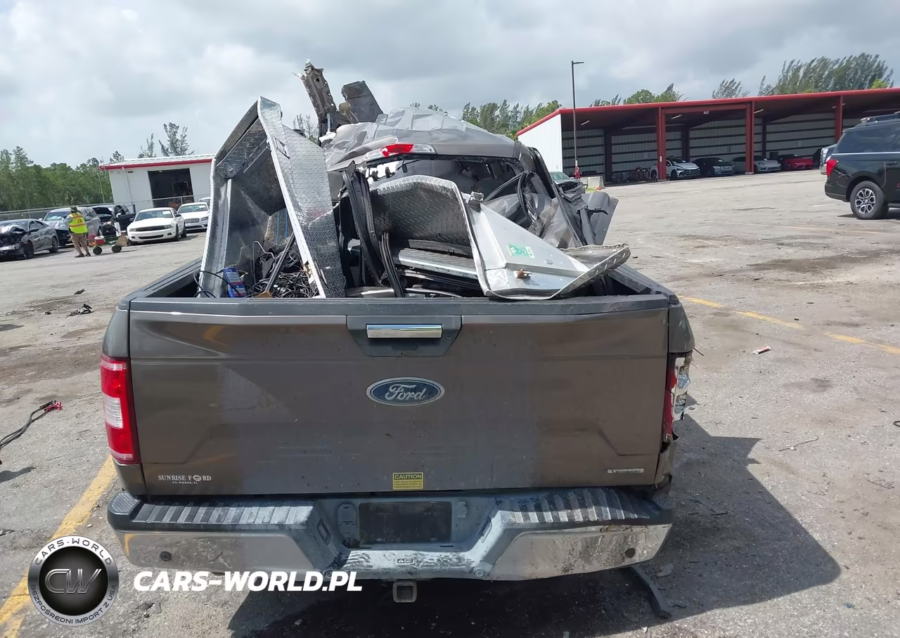 2019 Ford F-150 Xlt VIN:1FTEW1CP0KFB33683 - 15