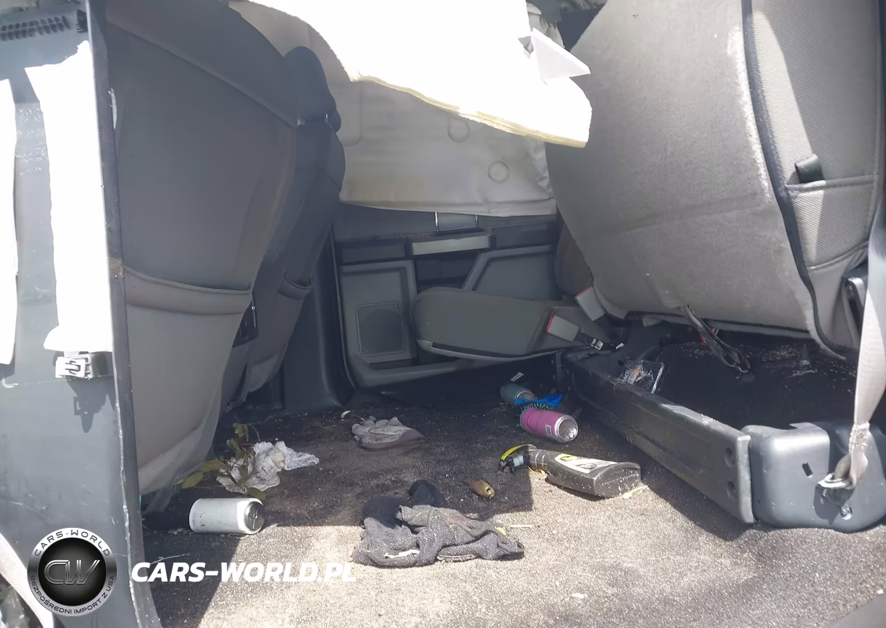 2019 Ford F-150 Xlt VIN:1FTEW1CP0KFB33683 - 8