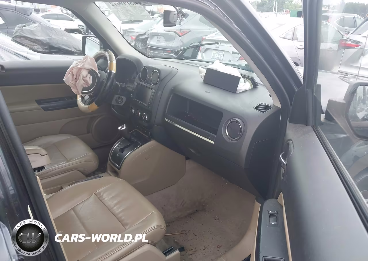 2014 Jeep Patriot High Altitude VIN:1C4NJPFA2ED850322 - 5