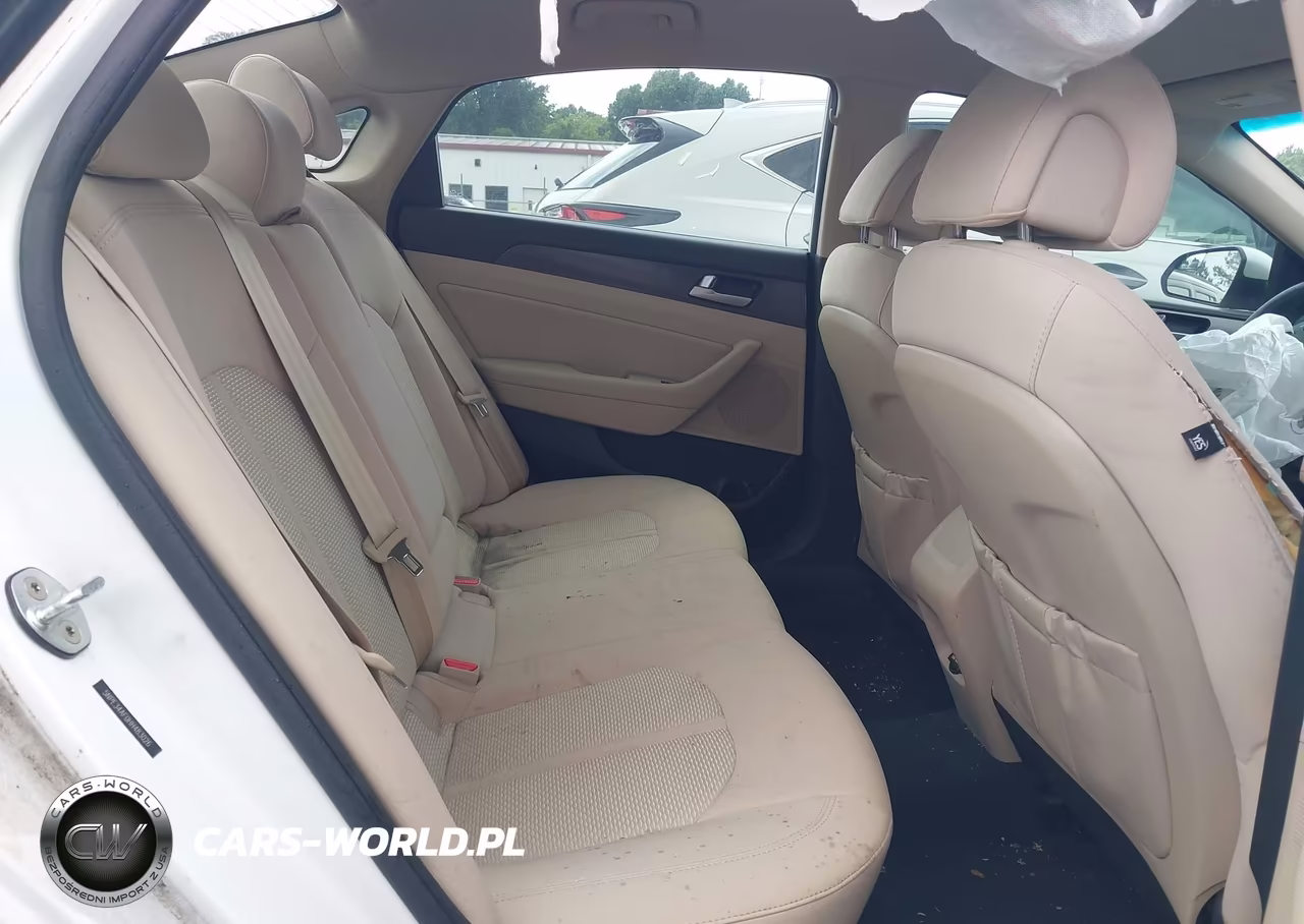 2017 Hyundai Sonata Sport VIN:5NPE34AF0HH483026 - 8