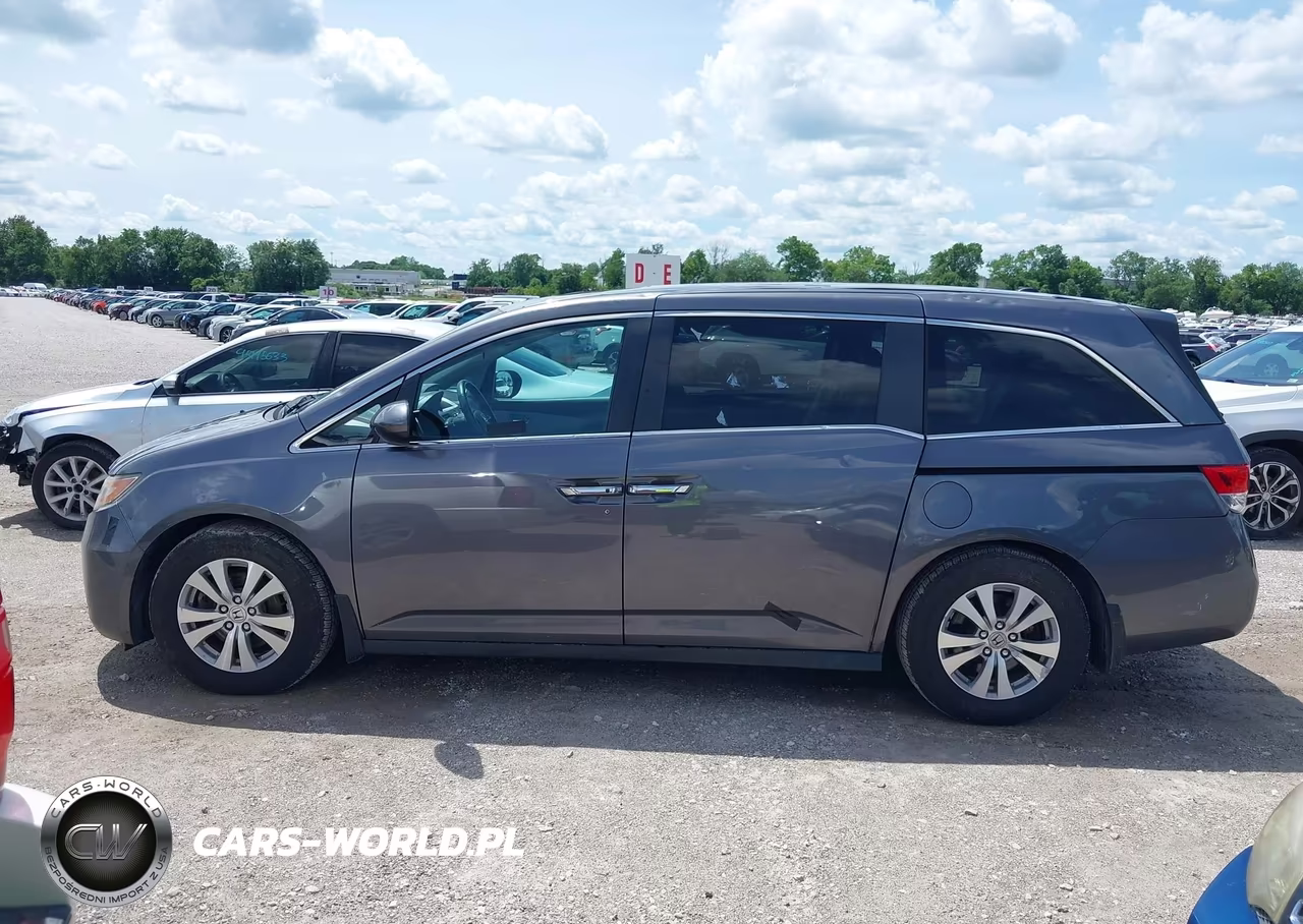 2015 Honda Odyssey Ex-L VIN:5FNRL5H68FB025761 - 14