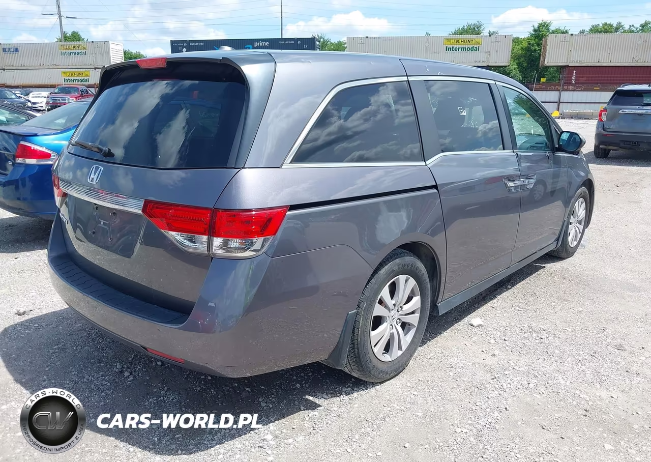 2015 Honda Odyssey Ex-L VIN:5FNRL5H68FB025761 - 4