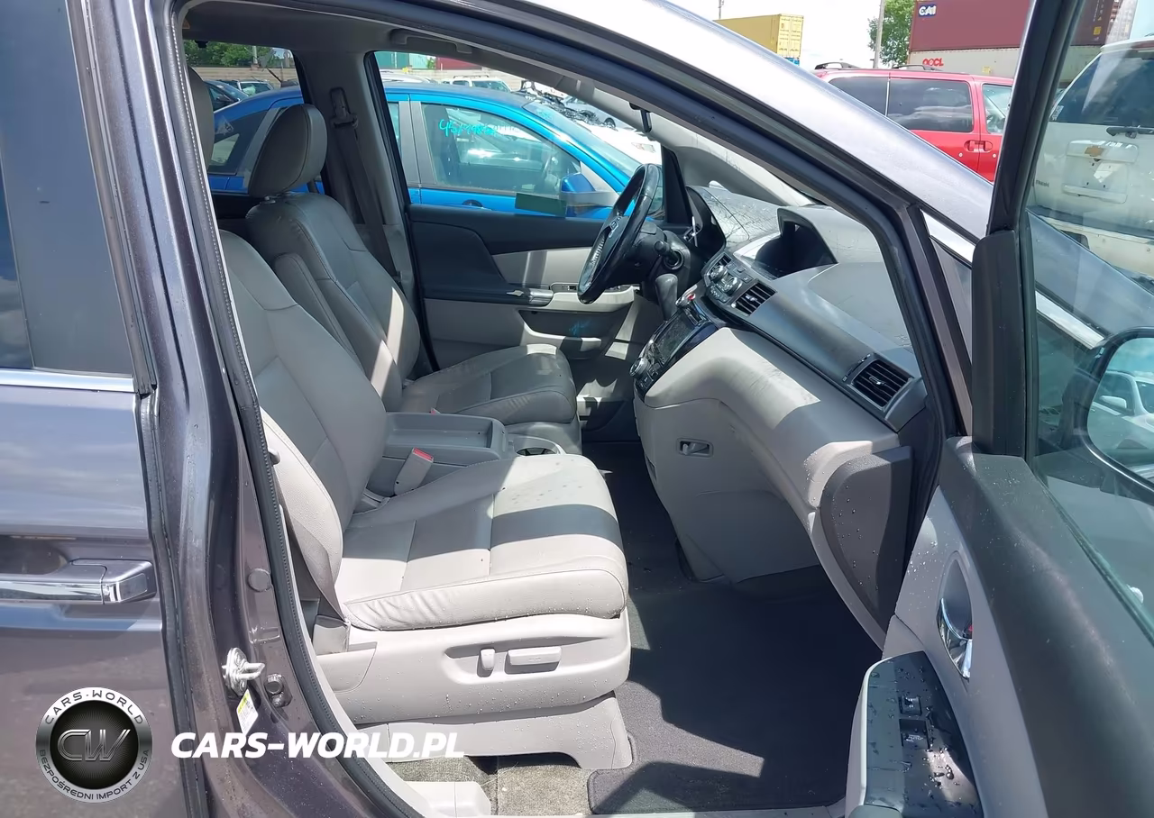 2015 Honda Odyssey Ex-L VIN:5FNRL5H68FB025761 - 5