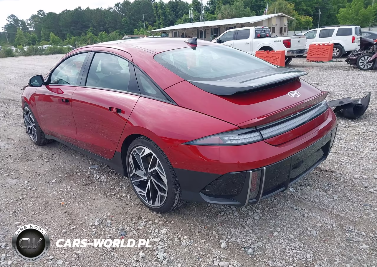 2025 Hyundai Ioniq 6 Limited VIN:KMHM54AA4SA105358 - 3