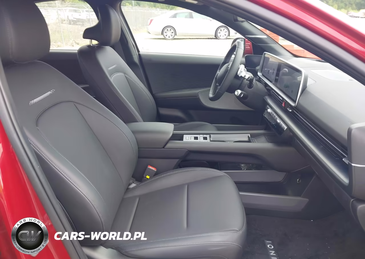 2025 Hyundai Ioniq 6 Limited VIN:KMHM54AA4SA105358 - 5
