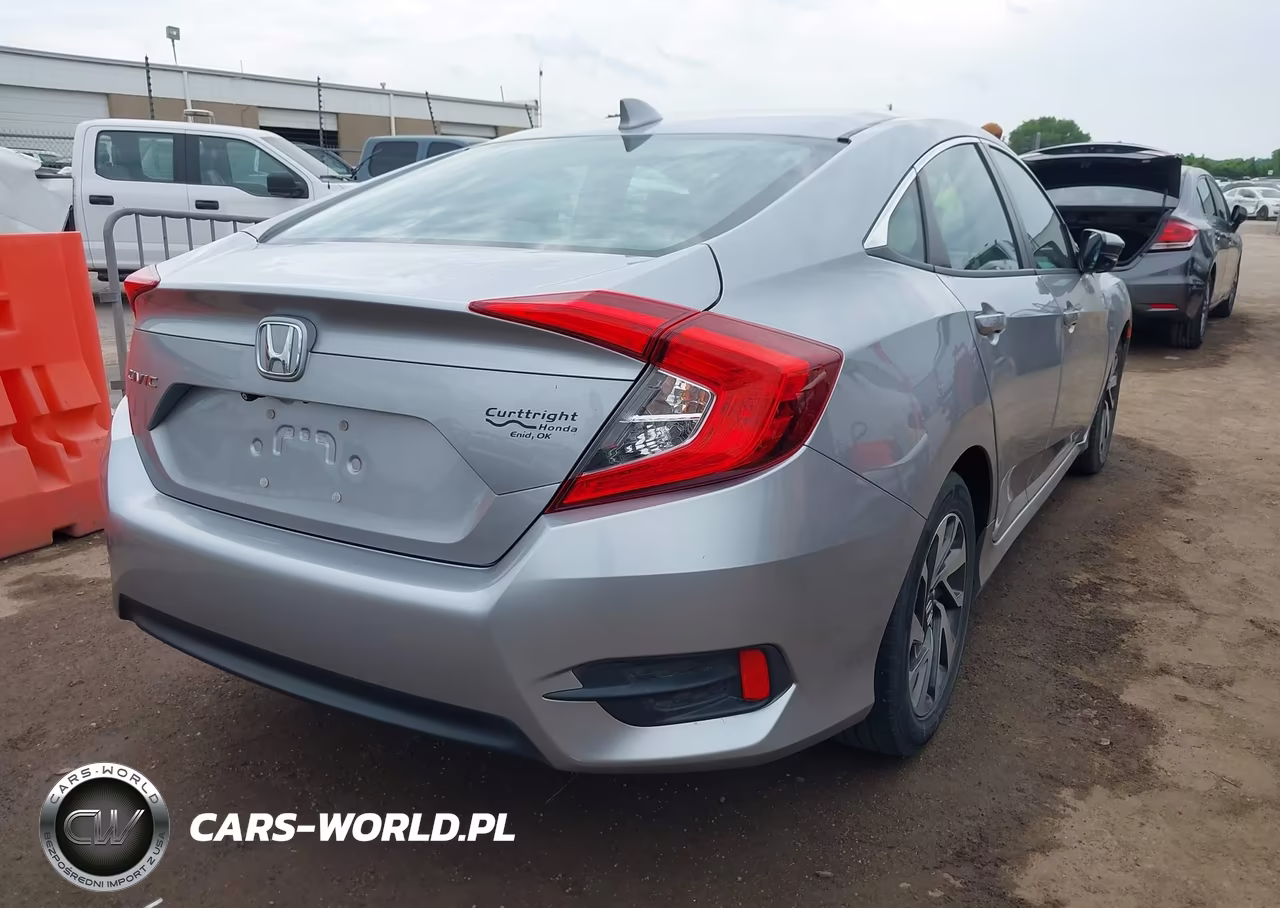 2017 Honda Civic Ex VIN:19XFC2F72HE082110 - 4