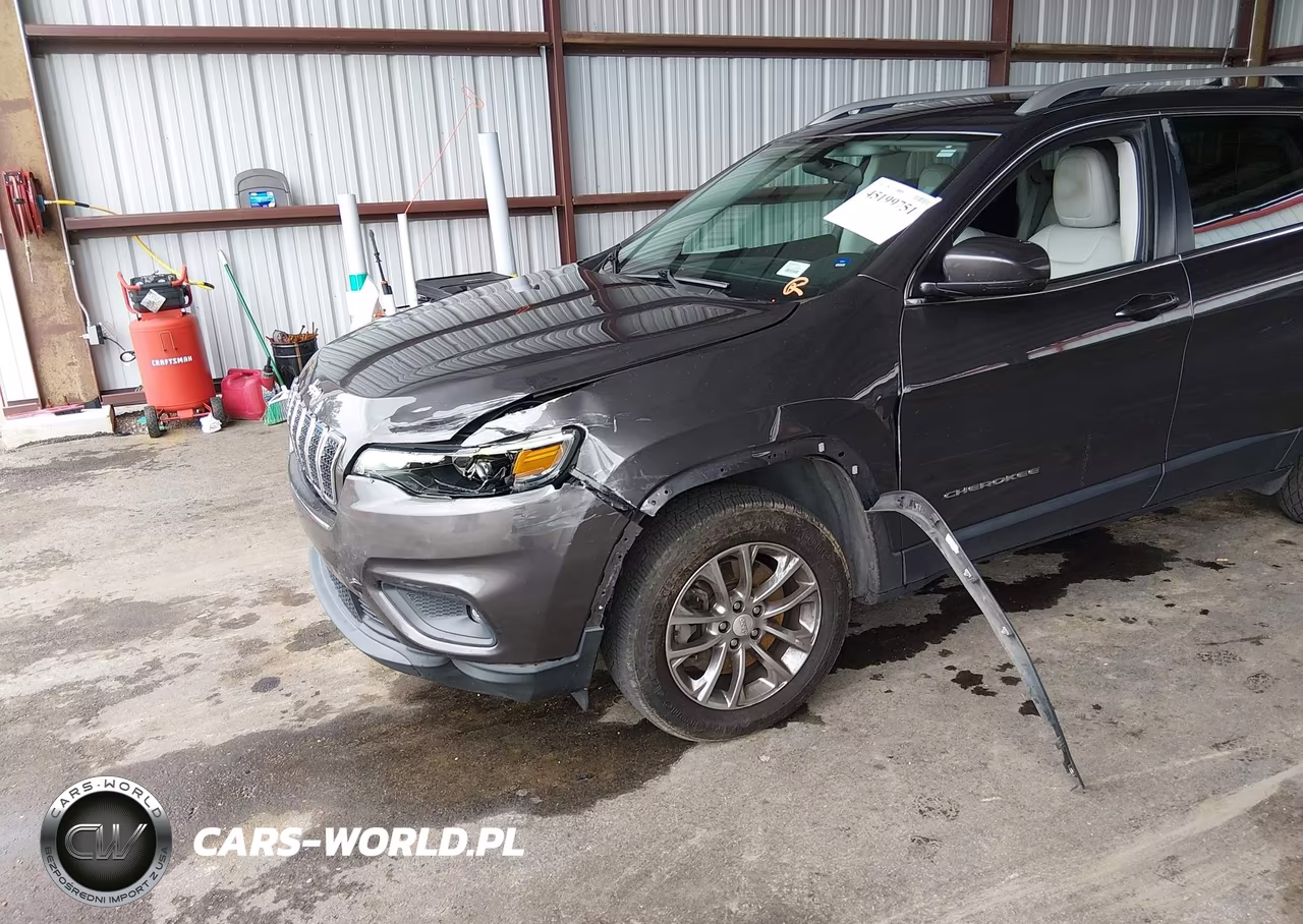 2020 Jeep Cherokee Latitude Plus 4X4 VIN:1C4PJMLBXLD612056 - 6