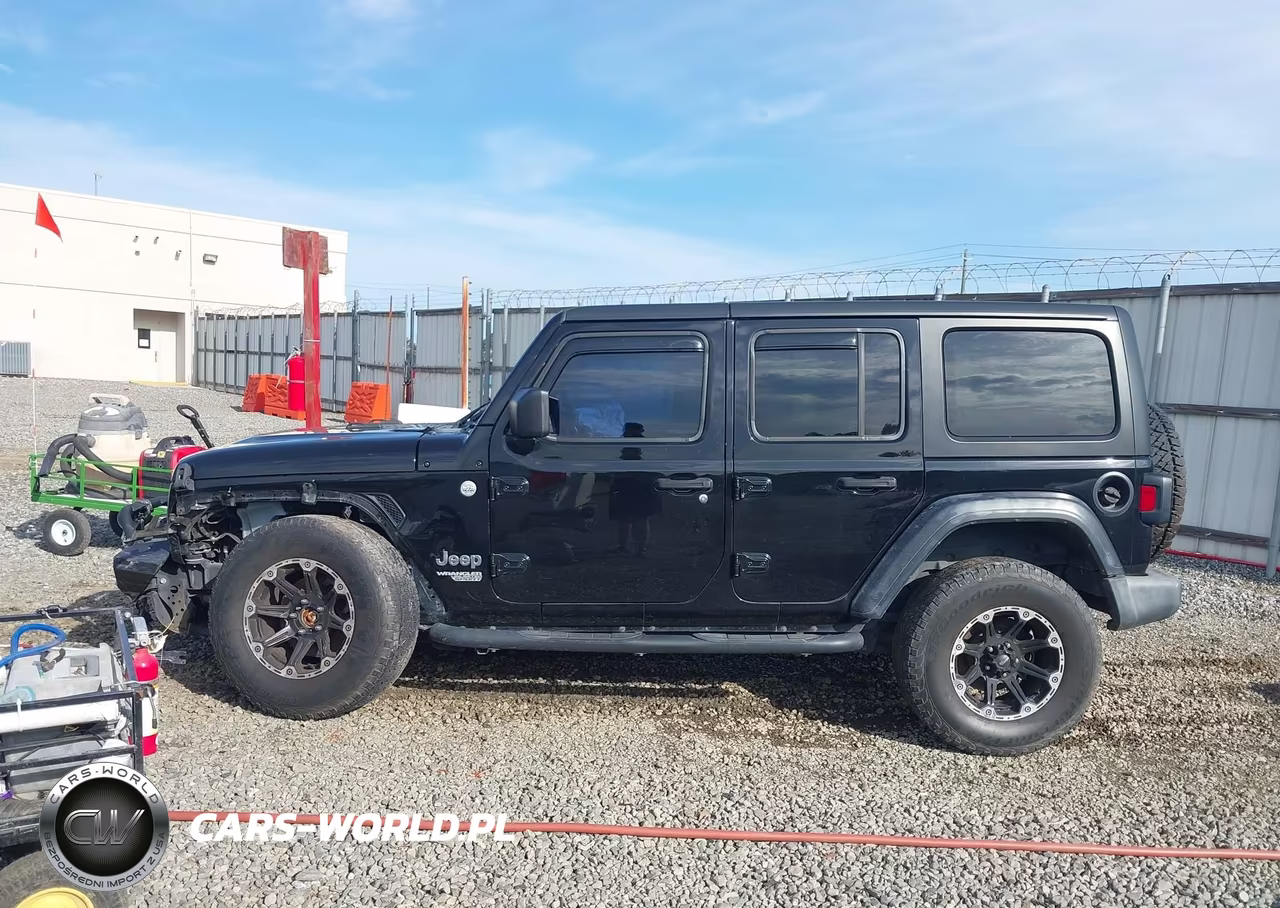 2019 Jeep Wrangler Unlimited Sport S 4X4 VIN:1C4HJXDG9KW646282 - 15