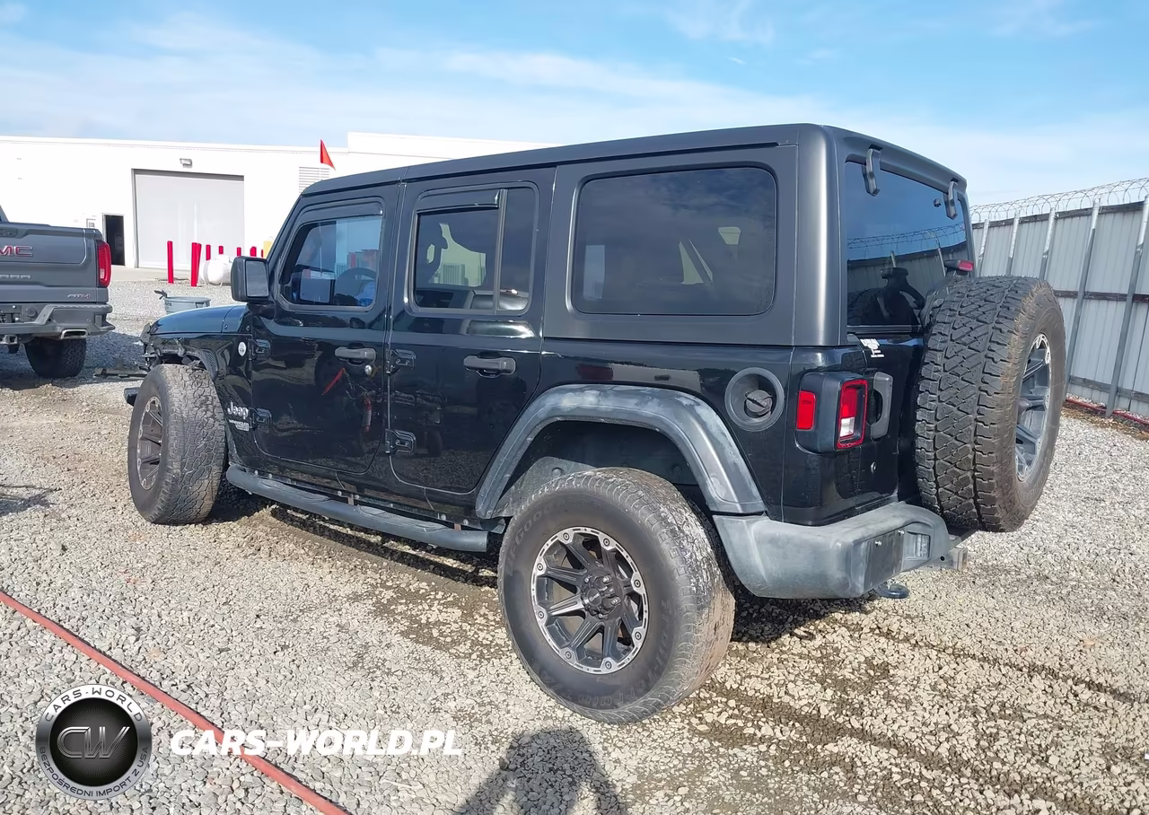 2019 Jeep Wrangler Unlimited Sport S 4X4 VIN:1C4HJXDG9KW646282 - 3
