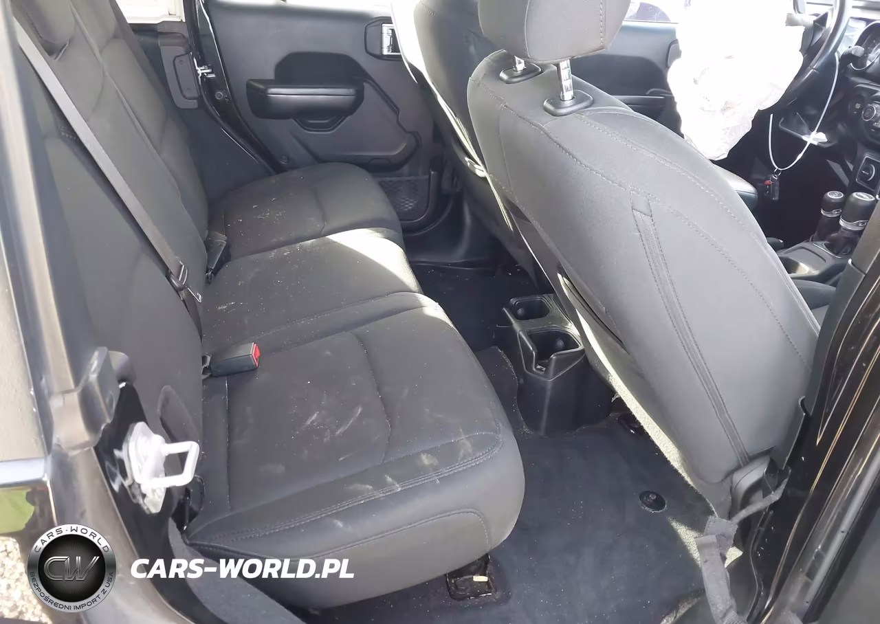 2019 Jeep Wrangler Unlimited Sport S 4X4 VIN:1C4HJXDG9KW646282 - 8