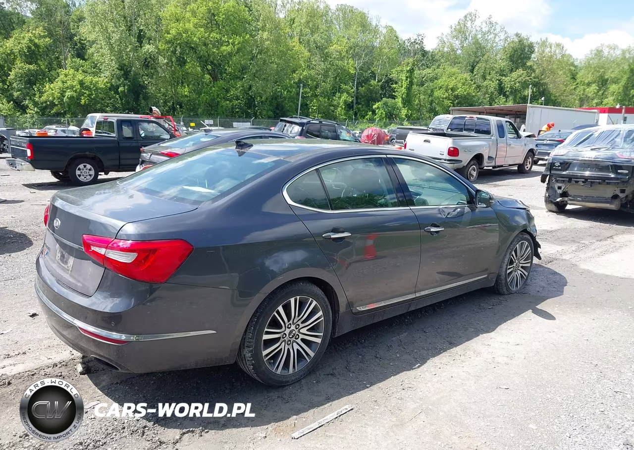 2014 Kia Cadenza Premium VIN:KNALN4D79E5152931 - 4
