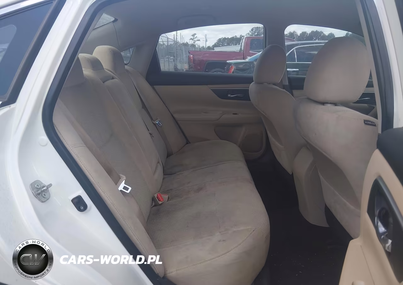 2015 Nissan Altima 2.5 S VIN:1N4AL3AP1FC483164 - 8