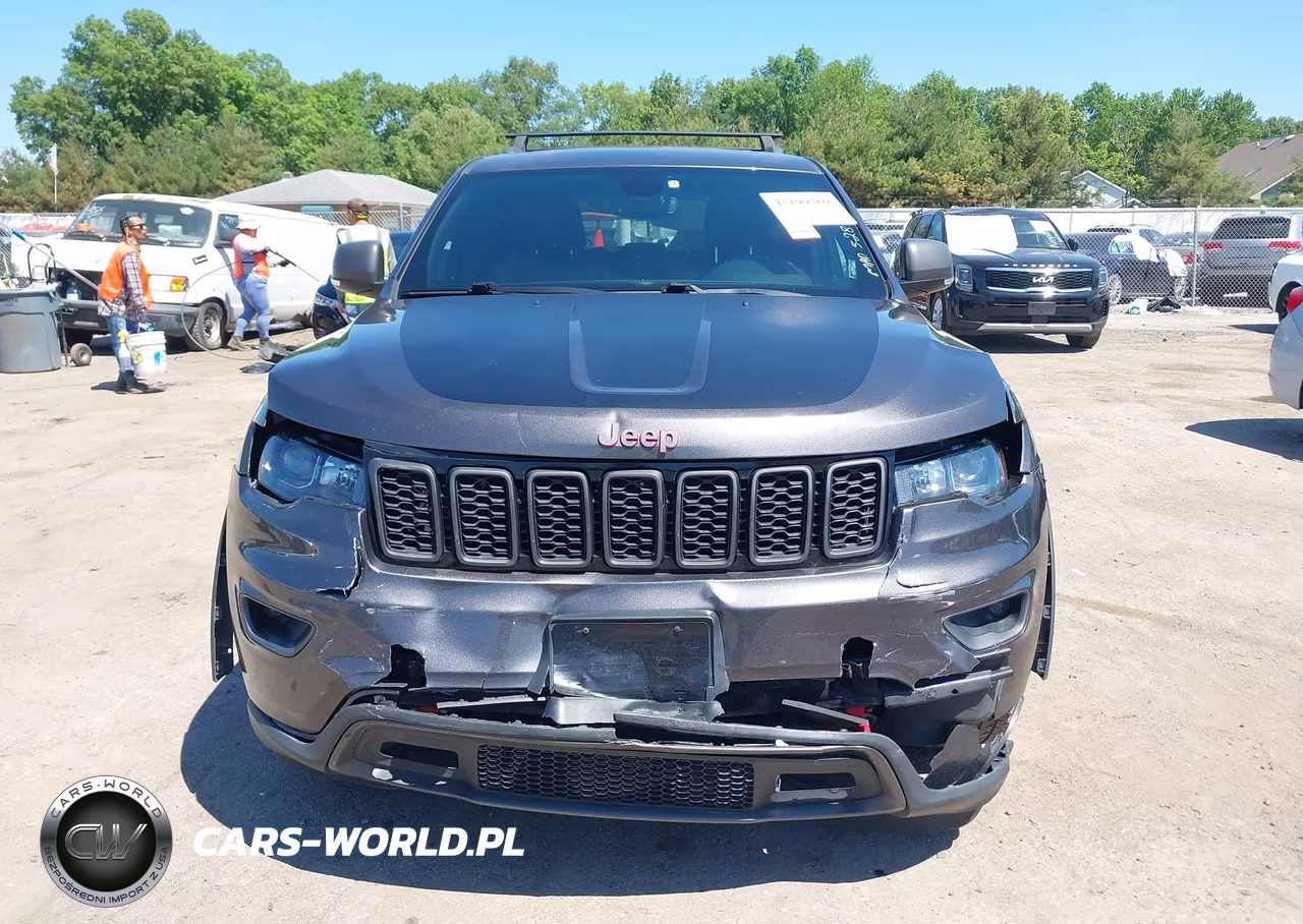 2018 Jeep Grand Cherokee Trailhawk 4X4 VIN:1C4RJFLG4JC504860 - 12