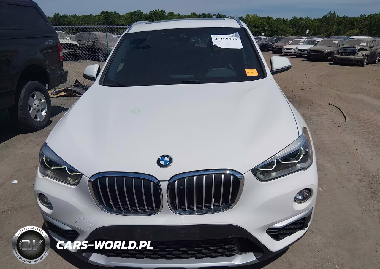 2017 BMW X1 xDrive28I VIN:WBXHT3Z38H4A53841 - 12