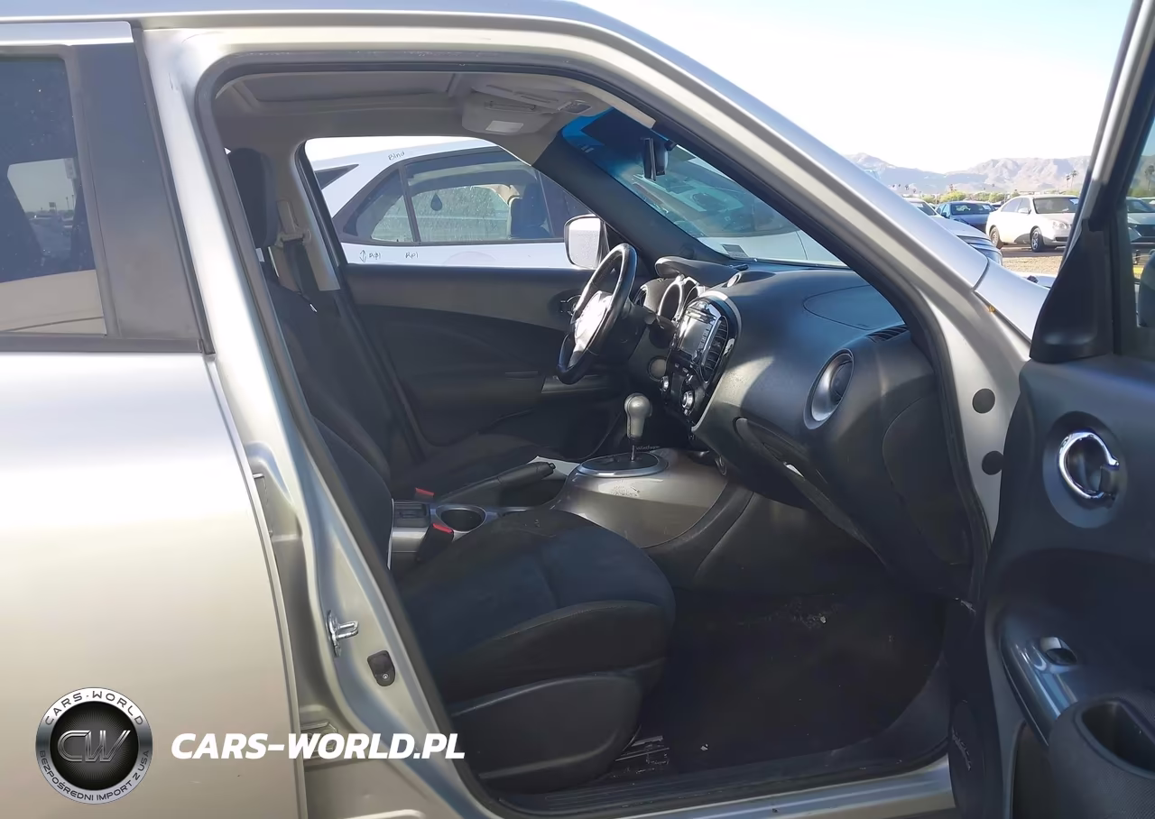 2015 Nissan Juke Sv VIN:JN8AF5MR8FT511038 - 5