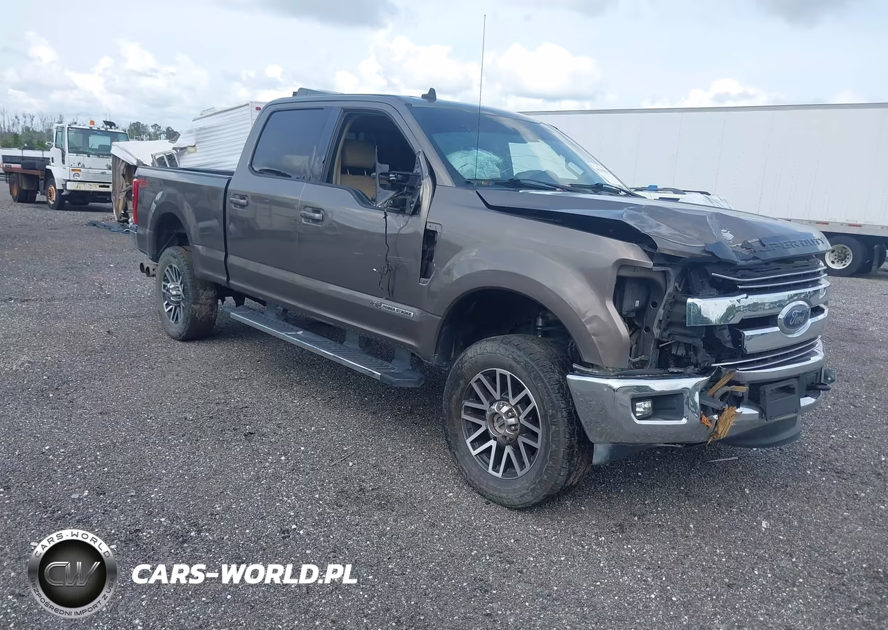 2019 Ford F-350 Lariat – zdjęcie 1 z 15
