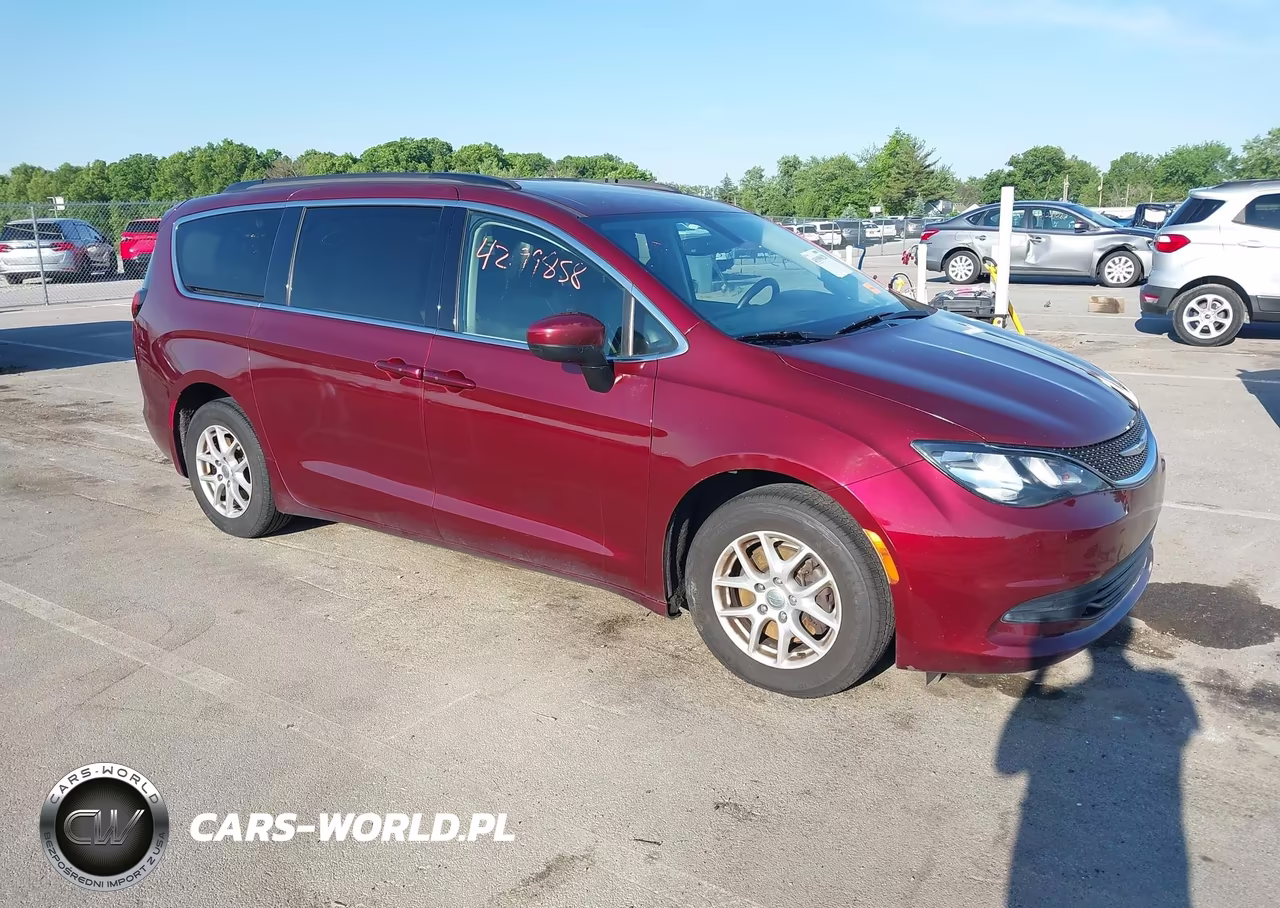 2020 Chrysler Voyager Lxi