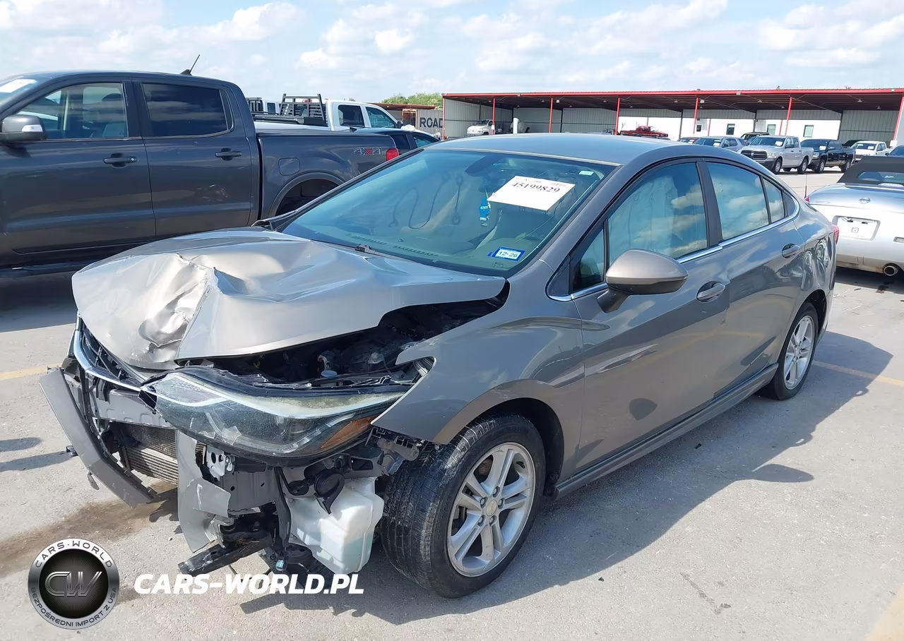 2017 Chevrolet Cruze Lt Auto VIN:1G1BE5SM0H7170099 - 2