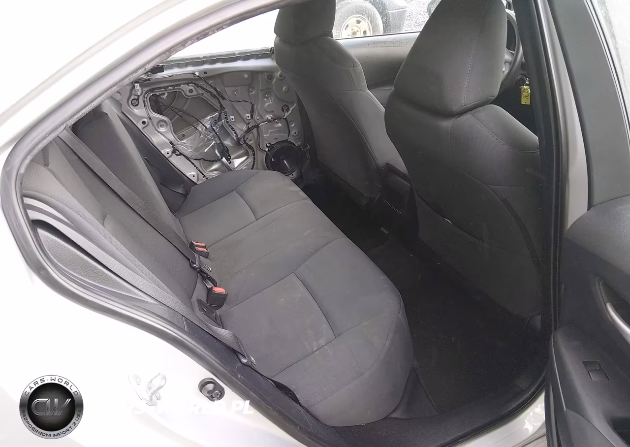 2021 Toyota Corolla Le VIN:5YFEPMAE9MP271220 - 8