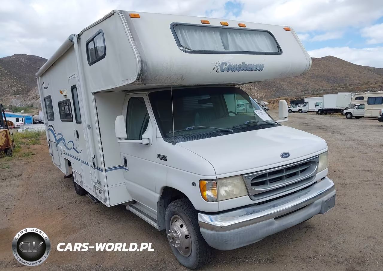 2001 Ford E-350 Cutaway Standard