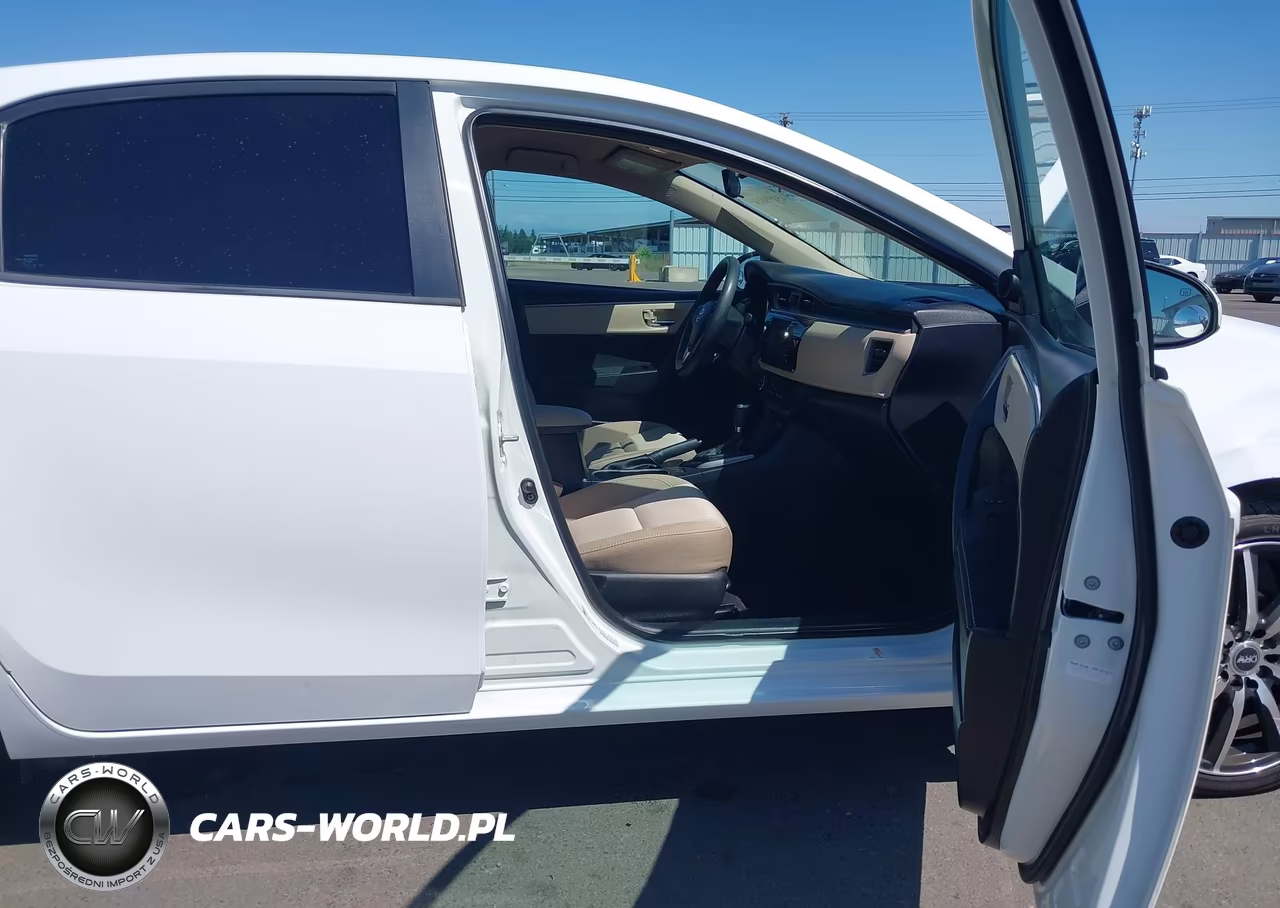 2015 Toyota Corolla Le VIN:2T1BURHE6FC318947 - 5