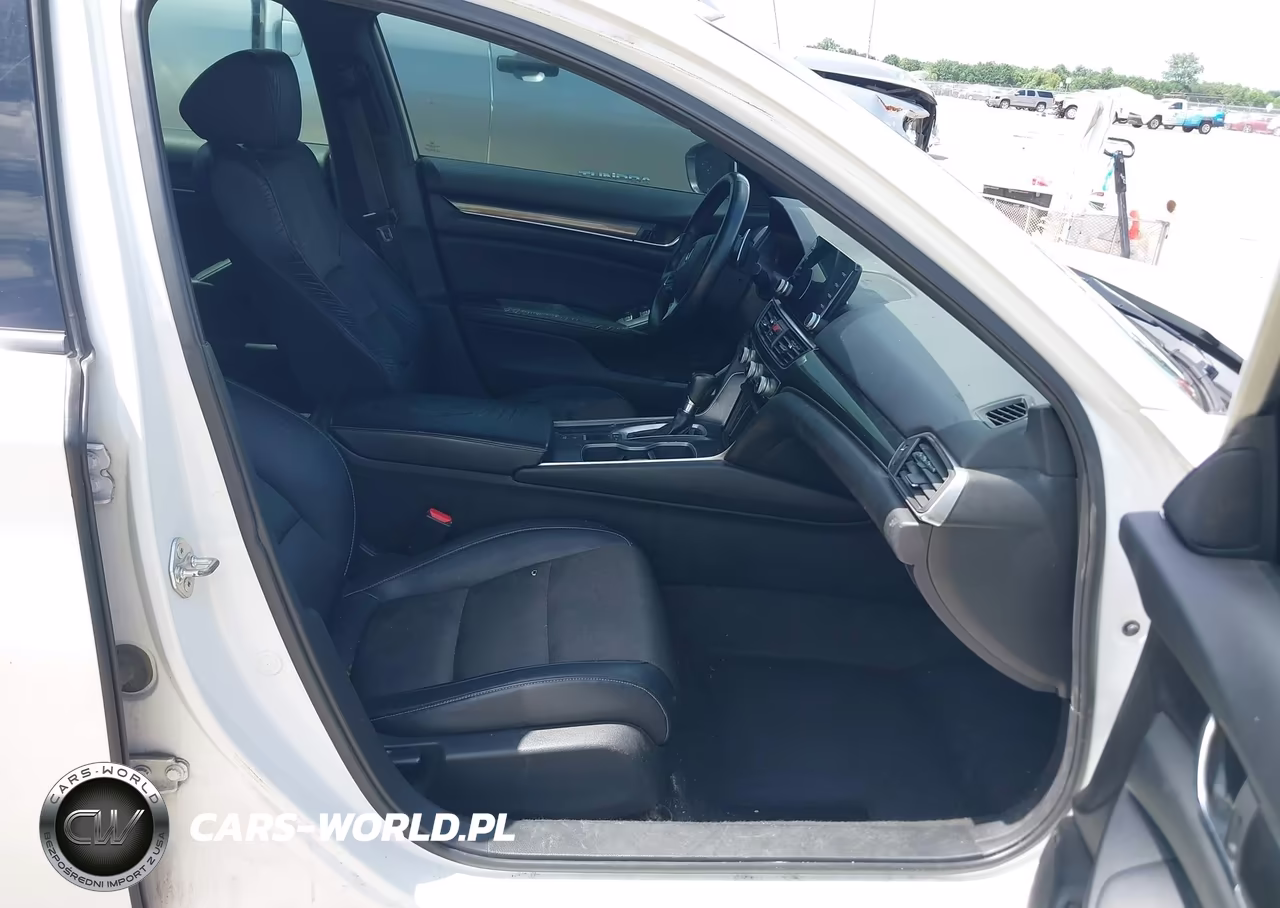 2018 Honda Accord Sport VIN:1HGCV1F33JA007687 - 5