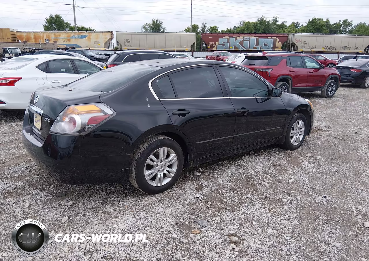 2012 Nissan Altima 2.5 S VIN:1N4AL2AP6CC137018 - 4