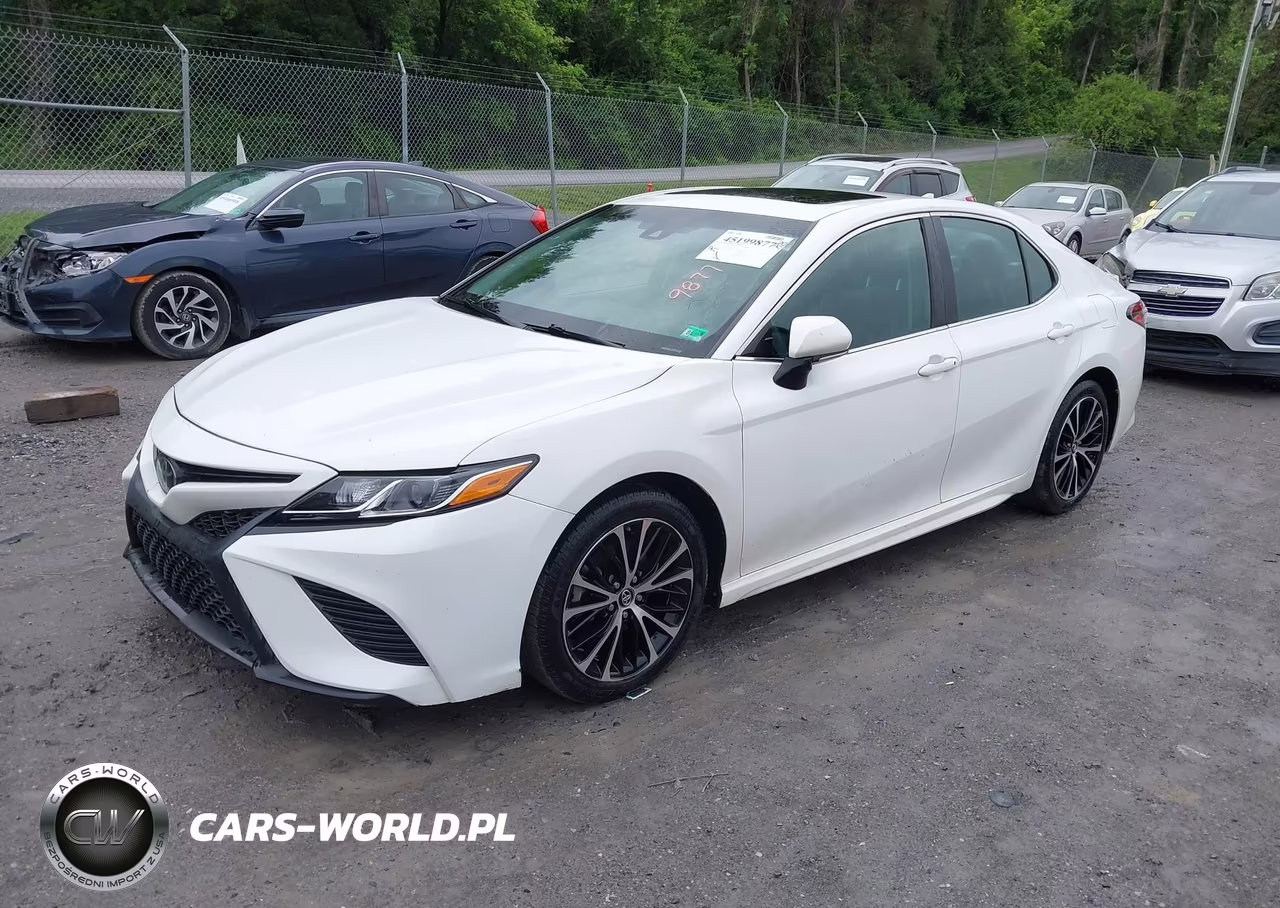 2018 Toyota Camry Se VIN:4T1B11HK2JU105954 - 2