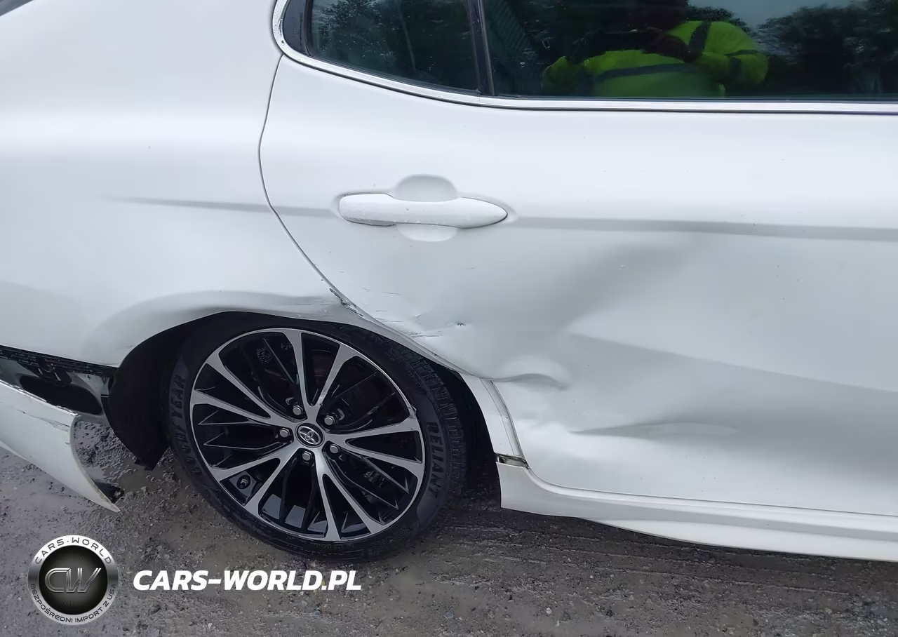 2018 Toyota Camry Se VIN:4T1B11HK2JU105954 - 6